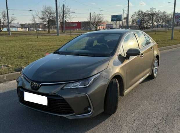 Toyota Corolla XII (E210), 2021, пробег 12300 км