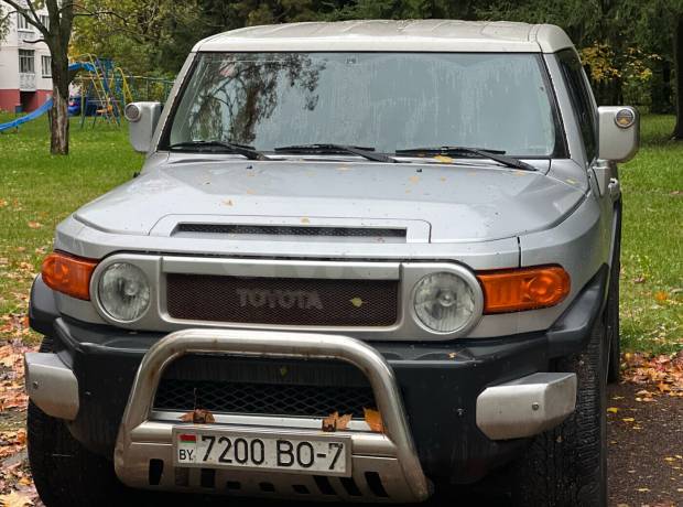 Toyota FJ Cruiser I