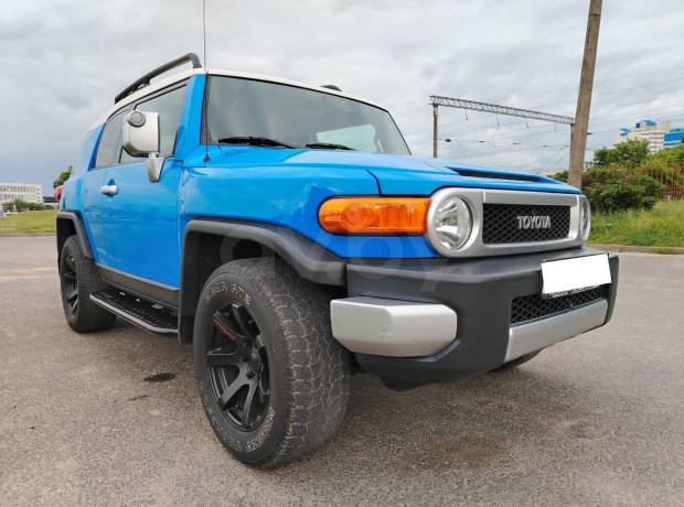 Toyota FJ Cruiser I