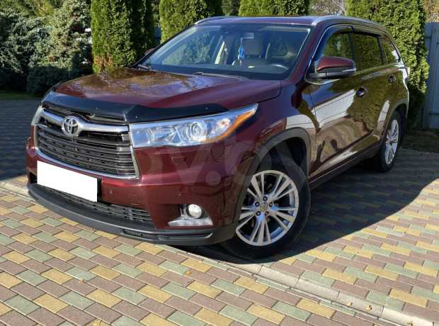 Toyota Highlander III (XU50)