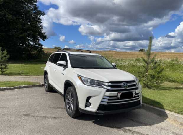 Toyota Highlander III (XU50)  Рестайлинг, 2018, пробег 112000 км