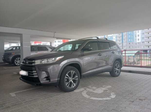Toyota Highlander III (XU50)  Рестайлинг, 2019, пробег 78000 км