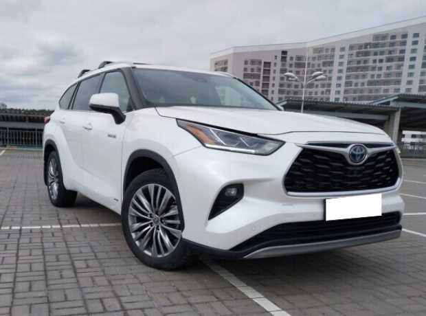 Toyota Highlander IV (XU70), 2021, пробег 68000 км
