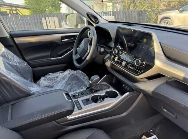 Toyota Highlander IV (XU70), 2025, пробег 50 км