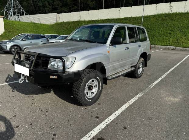 Toyota Land Cruiser J100 Рестайлинг