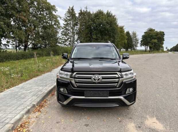 Toyota Land Cruiser J200  2-й рестайлинг, 2016, пробег 350000 км
