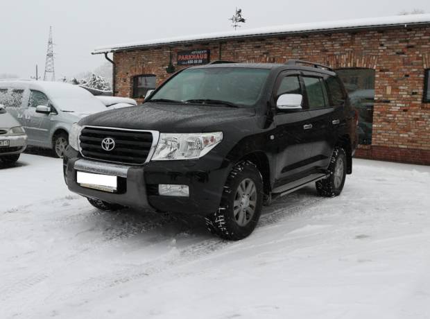 Toyota Land Cruiser J200