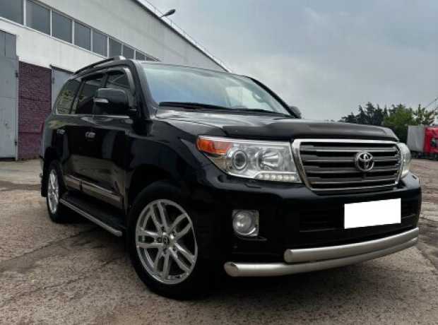 Toyota Land Cruiser J200  Рестайлинг, 2012, пробег 400000 км