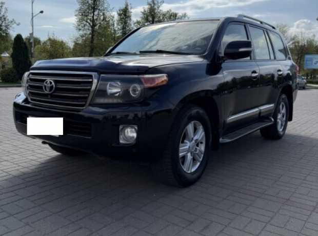 Toyota Land Cruiser J200  Рестайлинг, 2014, пробег 279000 км