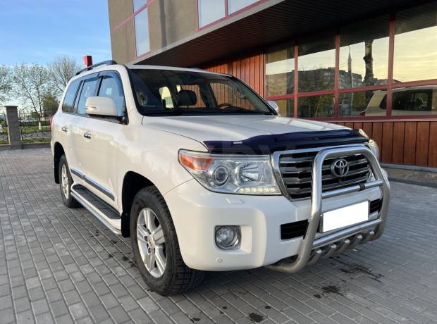 Toyota Land Cruiser J200 Рестайлинг