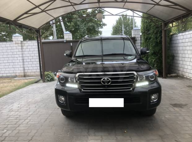 Toyota Land Cruiser J200 Рестайлинг