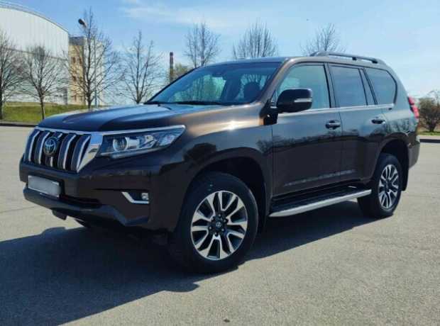 Toyota Land Cruiser Prado J150  3-й рестайлинг, 2022, пробег 30000 км
