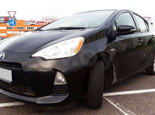 Toyota Prius C I