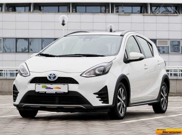 Toyota Prius C I Рестайлинг