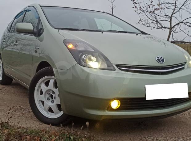 Toyota Prius II (XW20) Рестайлинг