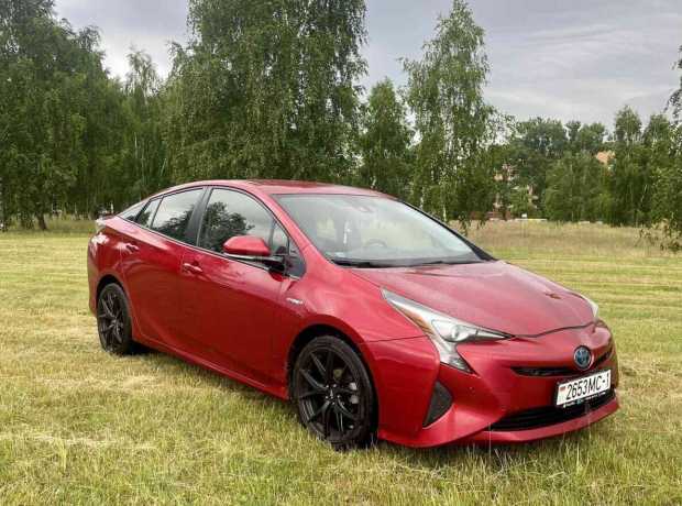 Toyota Prius IV (XW50)