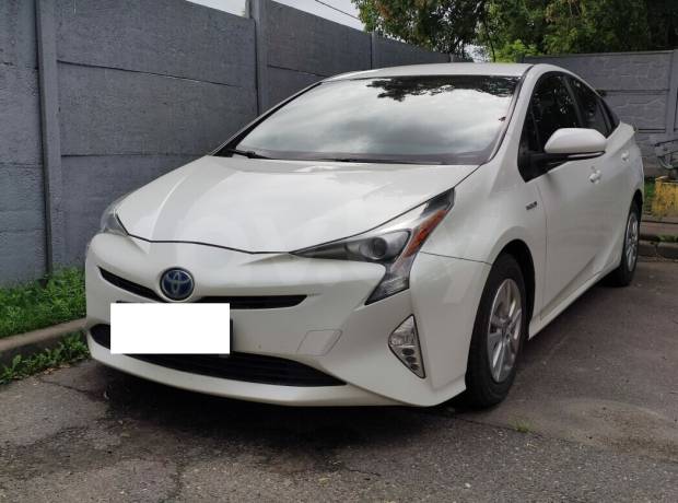 Toyota Prius IV (XW50)