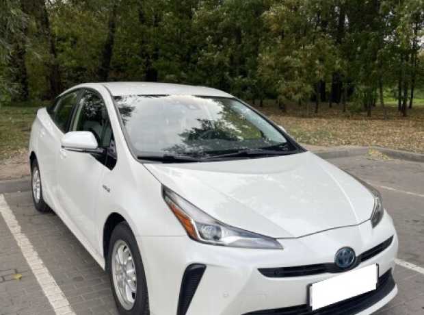 Toyota Prius IV (XW50)  Рестайлинг, 2019, пробег 139000 км