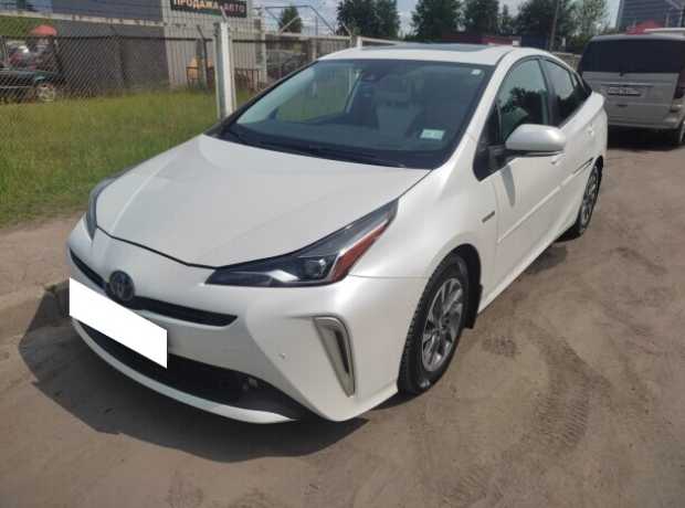 Toyota Prius IV (XW50)  Рестайлинг, 2021, пробег 49000 км