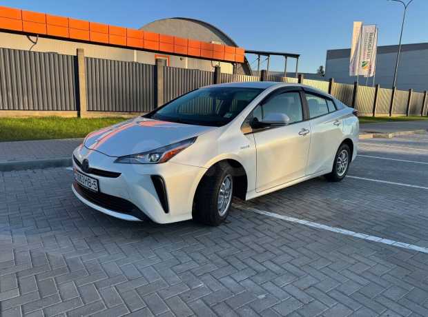 Toyota Prius IV (XW50) Рестайлинг