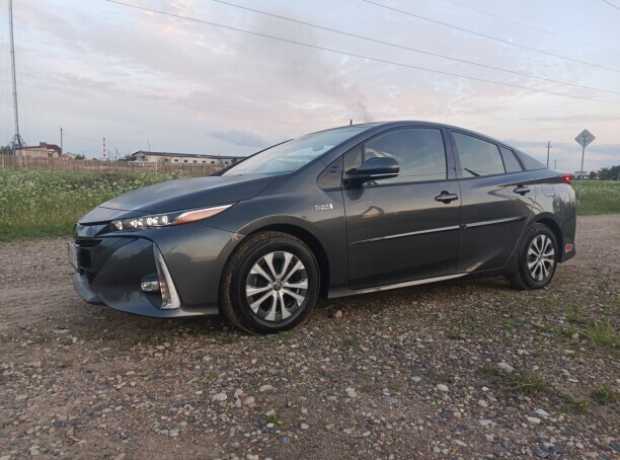 Toyota Prius Prime , 2019, пробег 71000 км