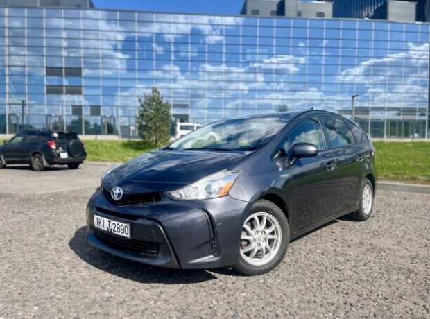 Toyota Prius V(+) ZVW40/41  Рестайлинг, 2014, пробег 174613 км