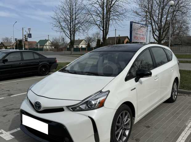 Toyota Prius V(+) ZVW40/41 Рестайлинг