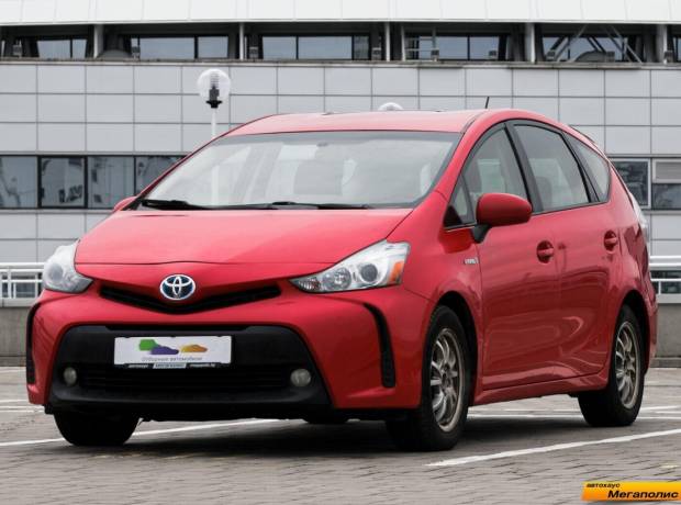 Toyota Prius V(+) ZVW40/41 Рестайлинг