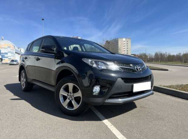 Toyota RAV4 IV (XA40), 2015, пробег 115000 км