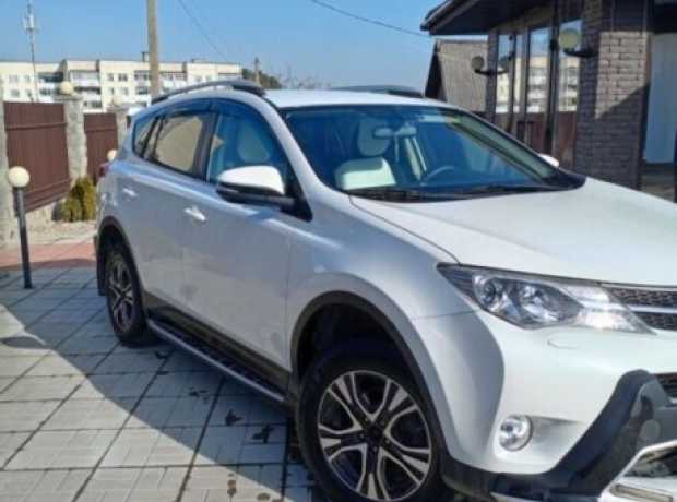 Toyota RAV4 IV (XA40), 2015, пробег 130000 км