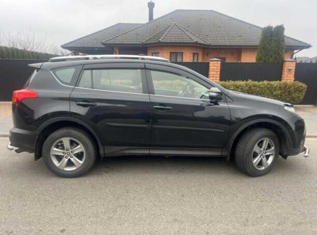 Toyota RAV4 IV (XA40), 2015, пробег 138000 км