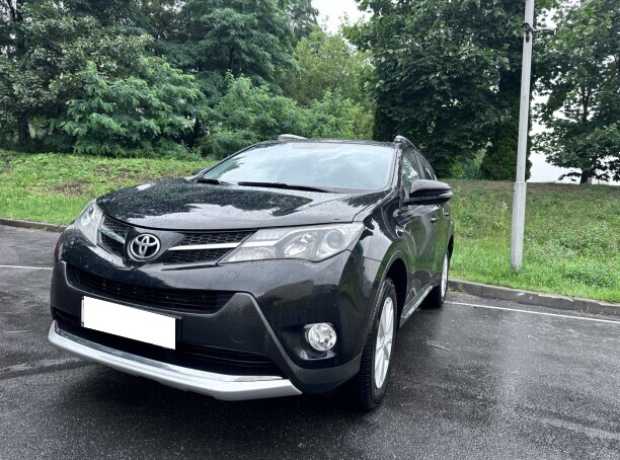 Toyota RAV4 IV (XA40), 2015, пробег 253000 км