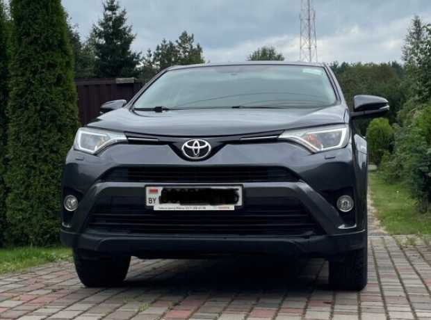 Toyota RAV4 IV (XA40)  Рестайлинг, 2015, пробег 111770 км