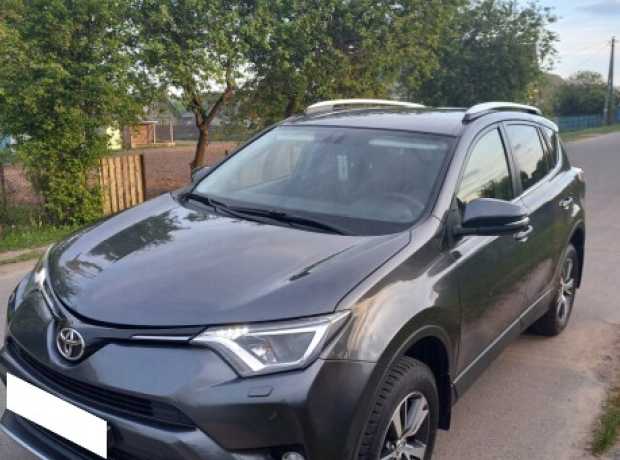 Toyota RAV4 IV (XA40)  Рестайлинг, 2016, пробег 167250 км