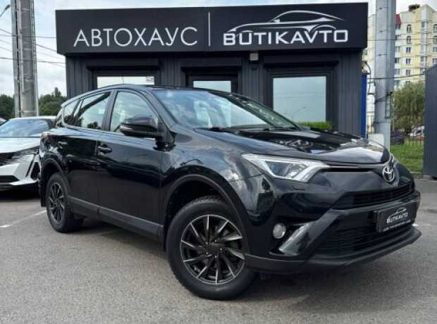 Toyota RAV4 IV (XA40)  Рестайлинг, 2016, пробег 194000 км