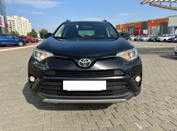 Toyota RAV4 IV (XA40)  Рестайлинг, 2016, пробег 198554 км
