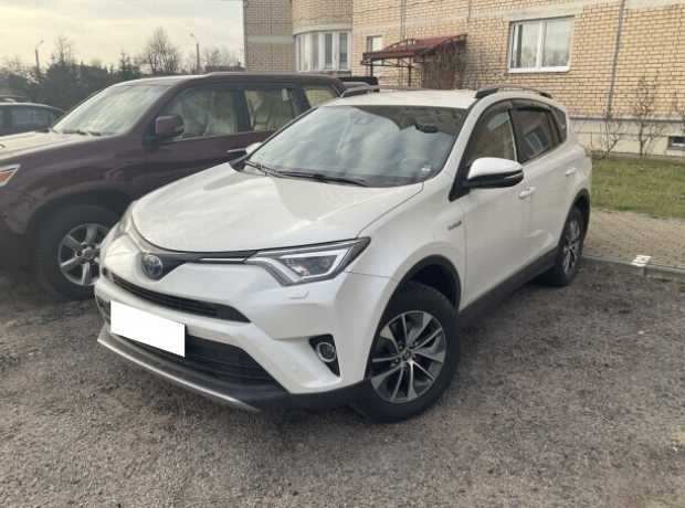 Toyota RAV4 IV (XA40)  Рестайлинг, 2018, пробег 130000 км