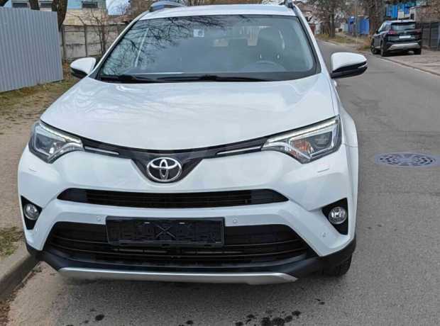 Toyota RAV4 IV (XA40) Рестайлинг
