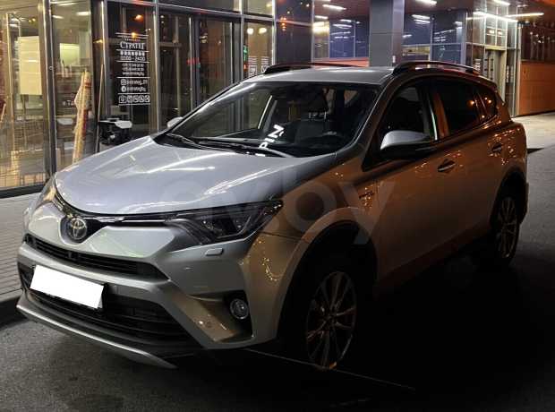 Toyota RAV4 IV (XA40) Рестайлинг