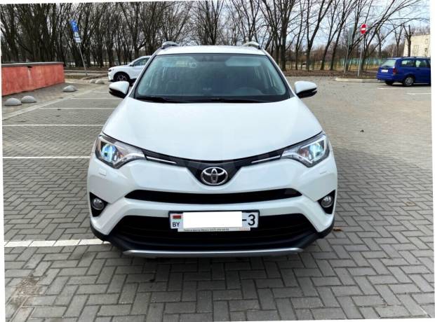 Toyota RAV4 IV (XA40) Рестайлинг