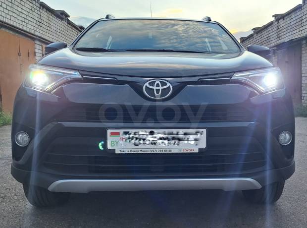 Toyota RAV4 IV (XA40) Рестайлинг