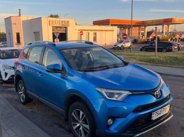 Toyota RAV4 IV (XA40) Рестайлинг