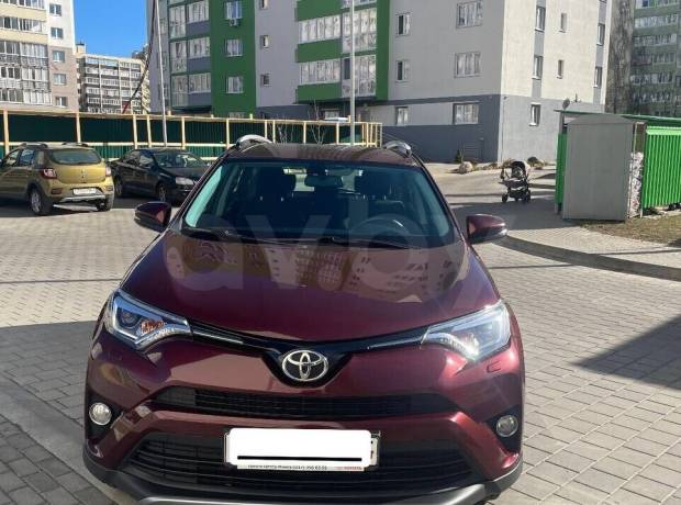 Toyota RAV4 IV (XA40) Рестайлинг