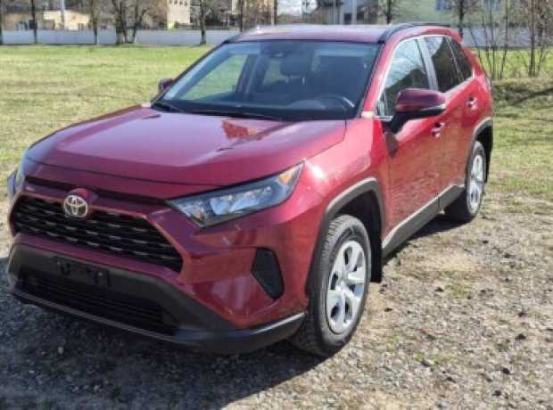 Toyota RAV4 V (XA50), 2020, пробег 109000 км