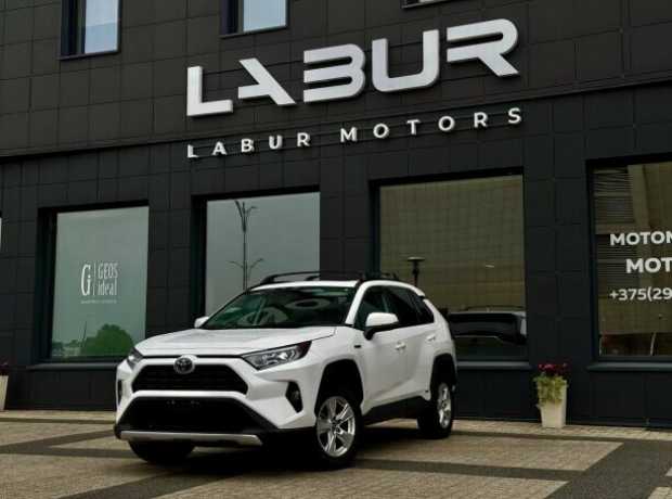 Toyota RAV4 V (XA50), 2020, пробег 170000 км