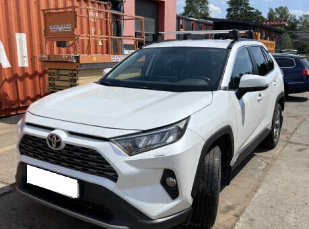 Toyota RAV4 V (XA50), 2020, пробег 207000 км