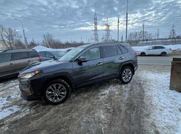 Toyota RAV4 V (XA50), 2020, пробег 38670 км