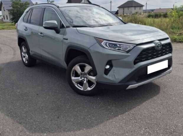 Toyota RAV4 V (XA50), 2021, пробег 110000 км