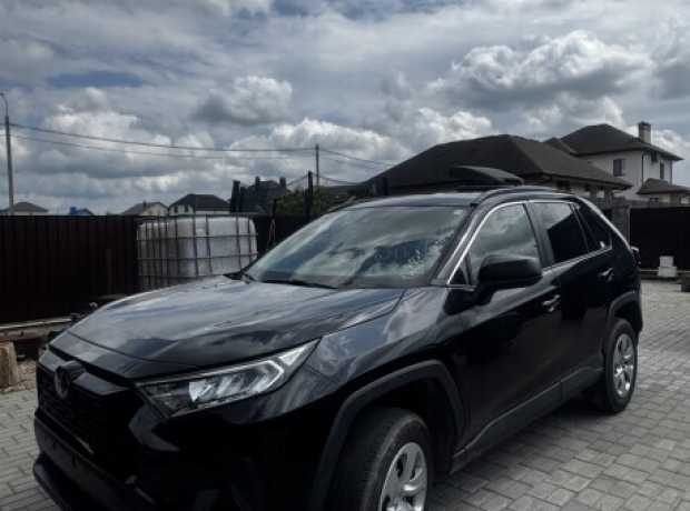 Toyota RAV4 V (XA50), 2021, пробег 125000 км