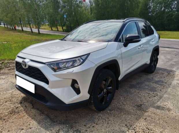 Toyota RAV4 V (XA50), 2021, пробег 151000 км